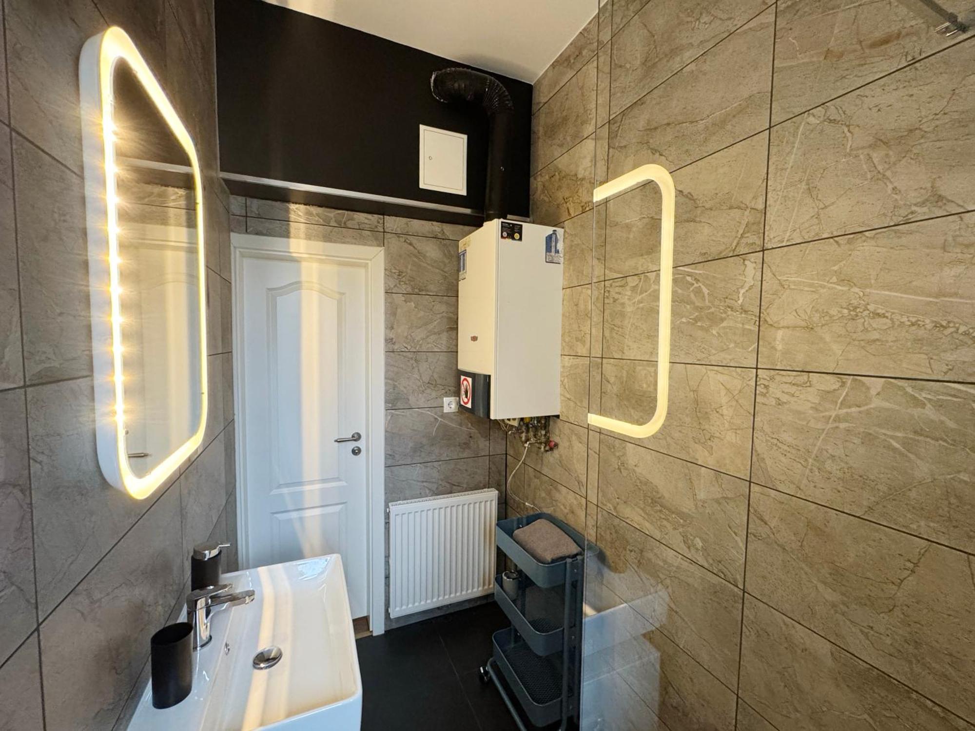 Huge Apartment With Sauna And Free Parking Duisburg Luaran gambar