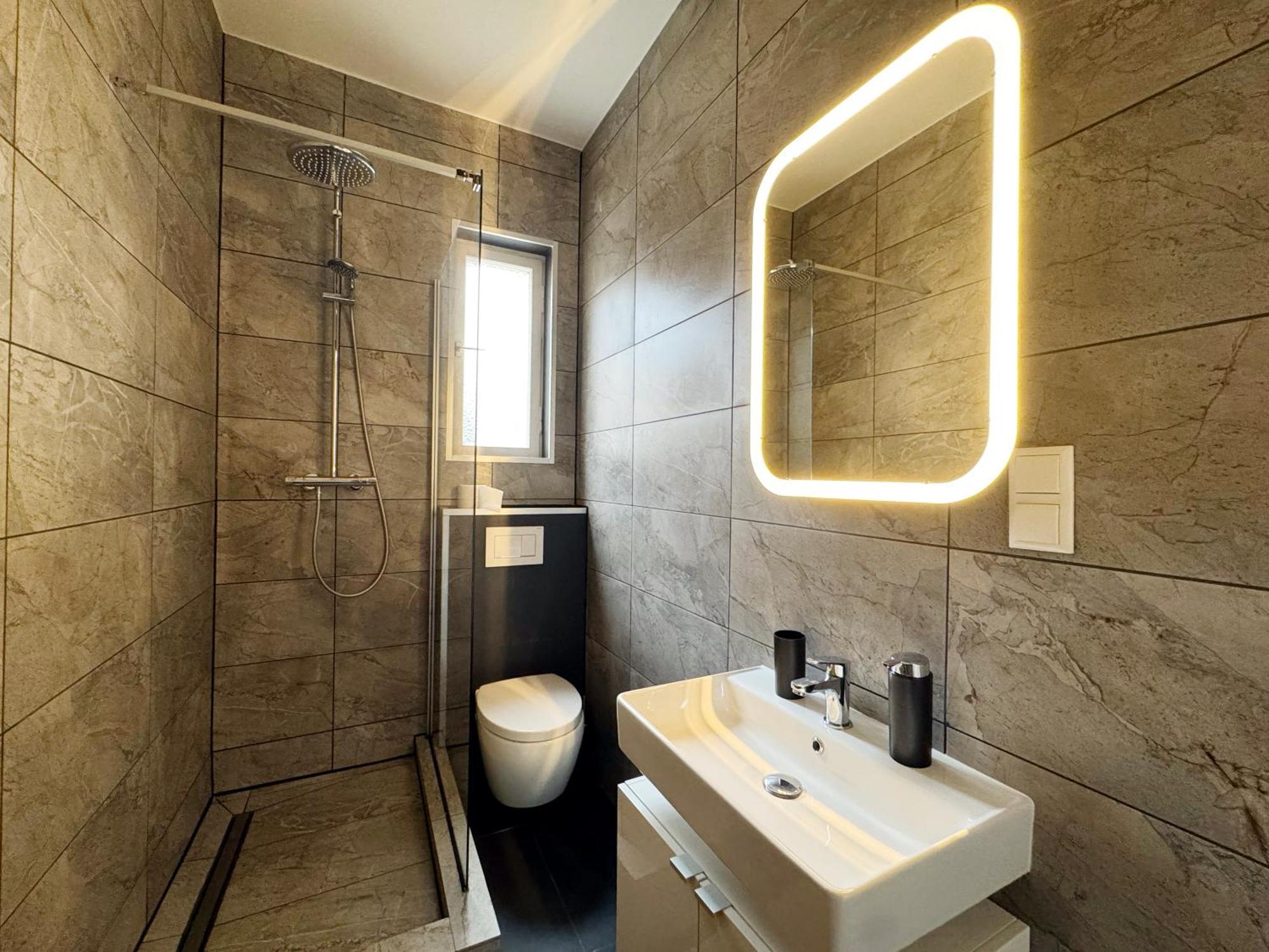 Huge Apartment With Sauna And Free Parking Duisburg Luaran gambar