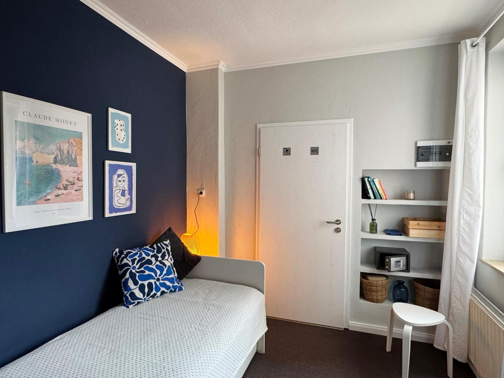 Huge Apartment With Sauna And Free Parking Duisburg Luaran gambar